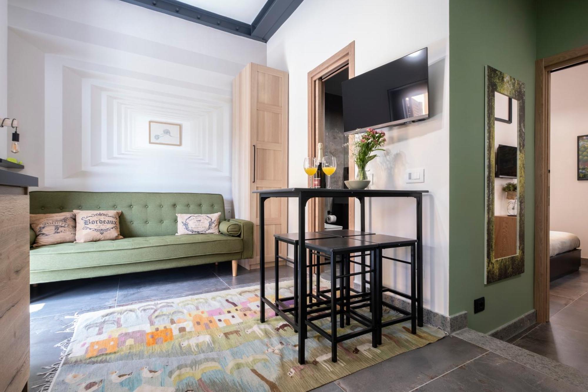 Vatican Boutique Apartment With St Peters Dome View Рим Екстер'єр фото